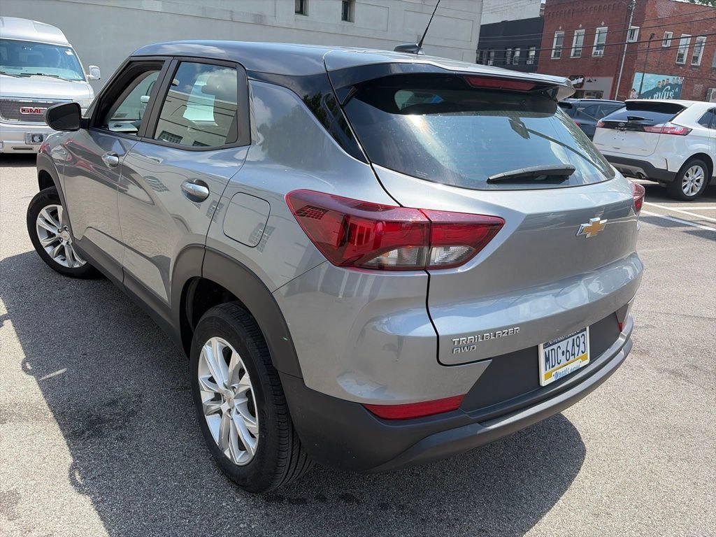 Used 2023 STERLING GRAY METALLIC Chevrolet LS image 2