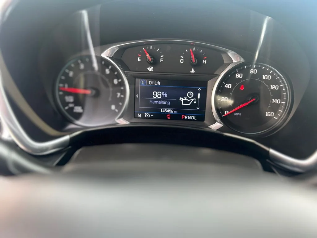 Used 2021 Gray Chevrolet LT image 22