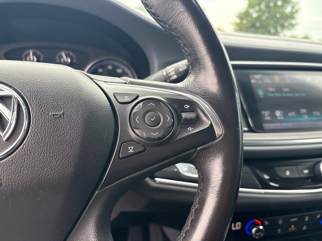 Used 2019 Silver Buick Essence image 22