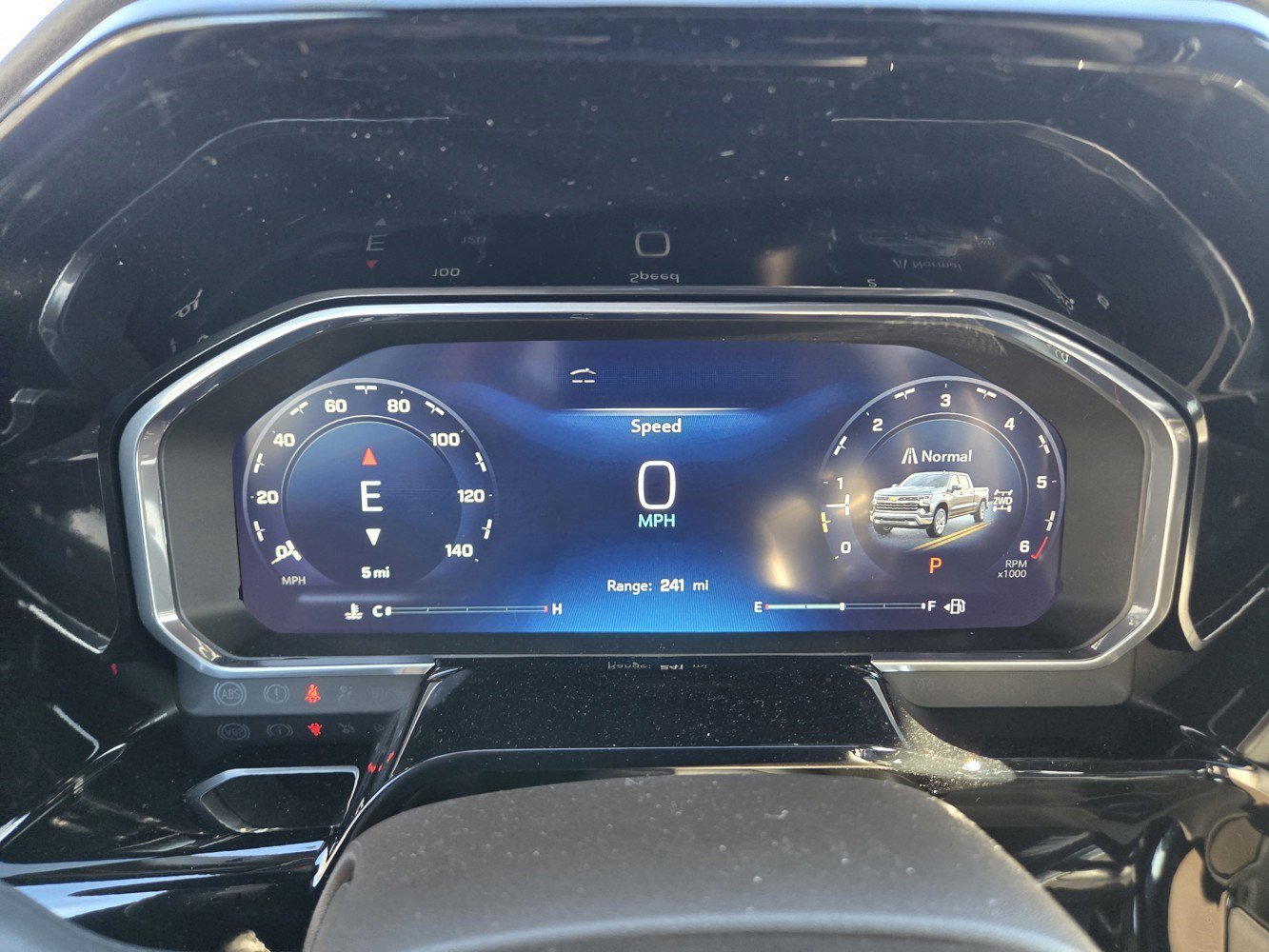 2026 Chevrolet Silverado 1500 LTZ - Photo 15