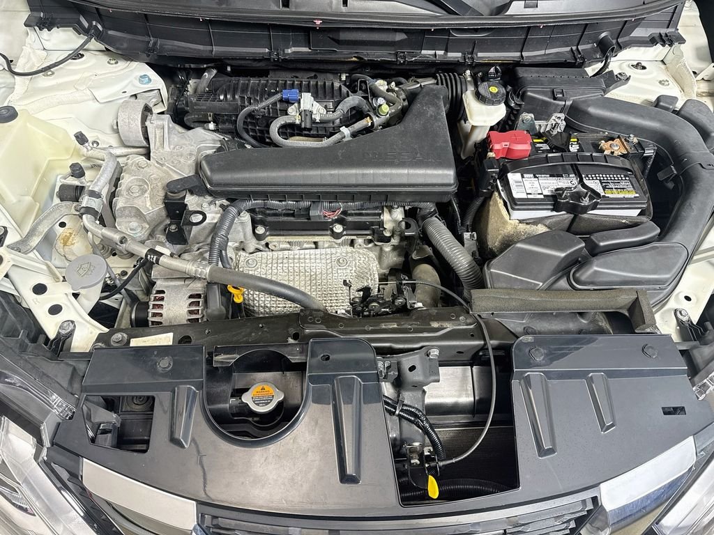 Used 2017 Pearl White Nissan SL image 31