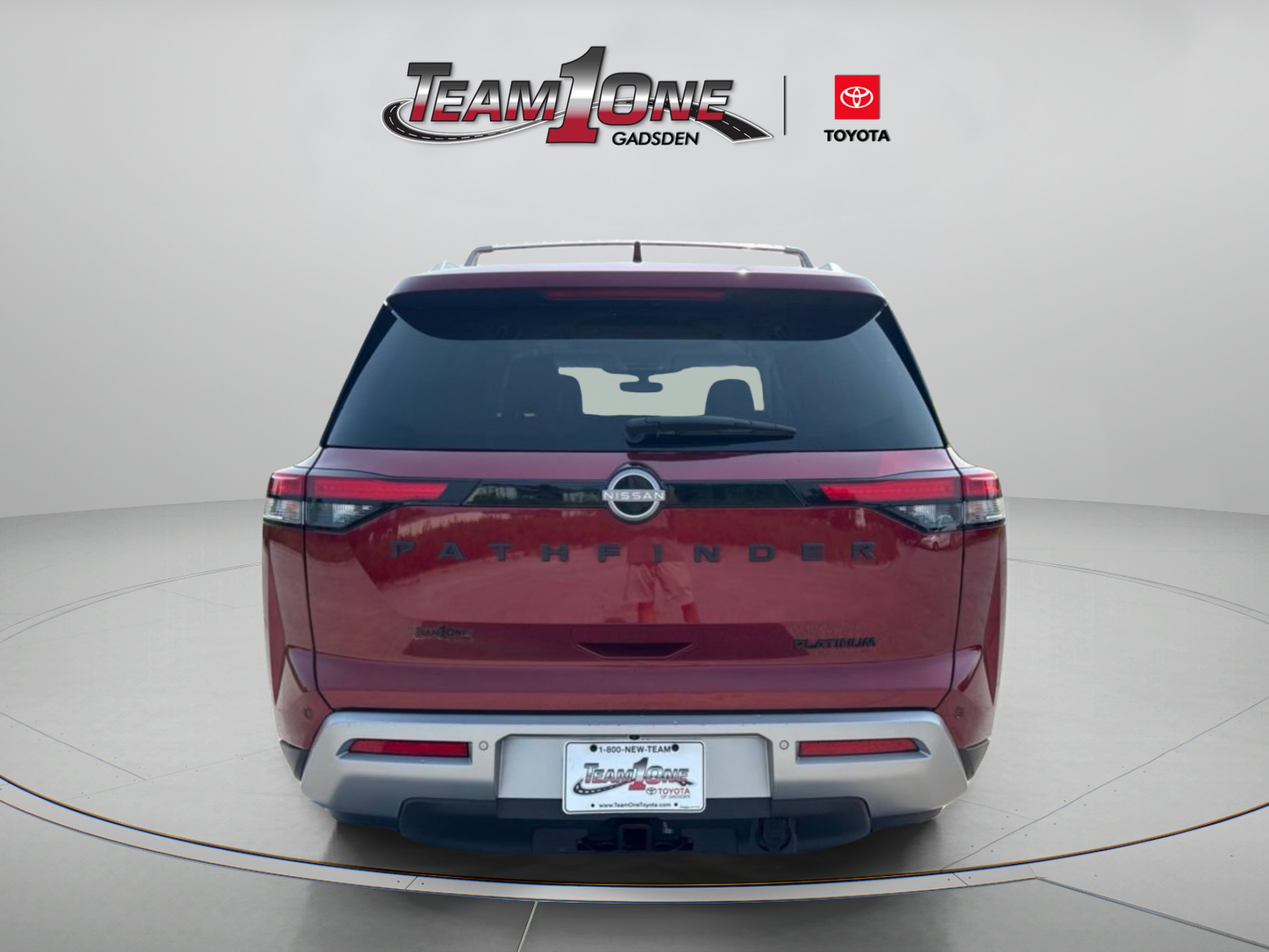 Used 2024 Scarlet Ember Nissan Platinum image 5