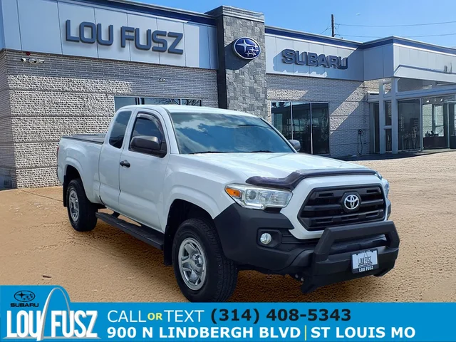 2017 Toyota Tacoma SR