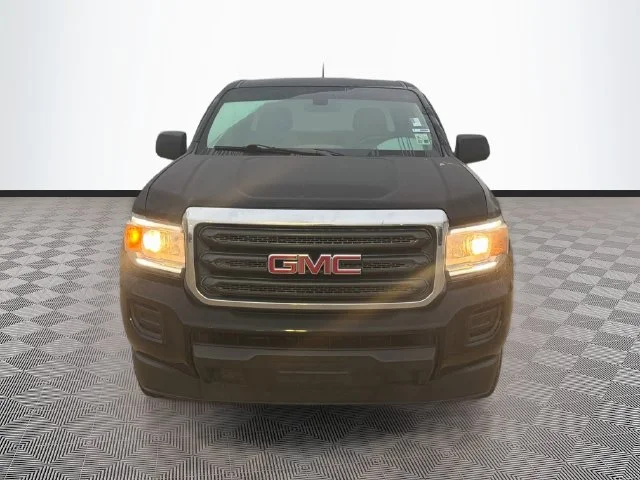 Used 2019 Onyx Black GMC Base image 2