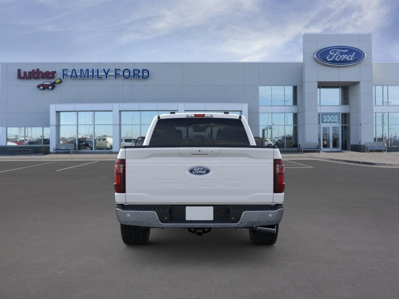 New 2026 Oxford White Ford XLT image 35