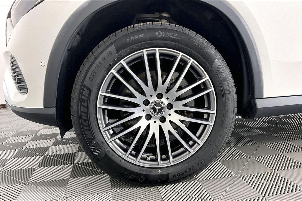 2023 Mercedes-Benz GLC GLC 300 - Photo 8