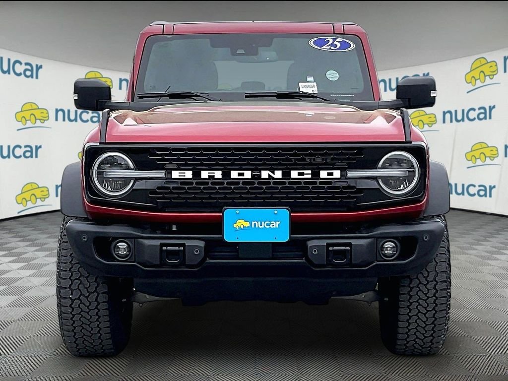 Used 2025 Red Ford Badlands image 2