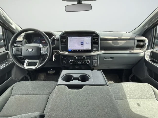 Used 2025 Blue Ford XLT image 14