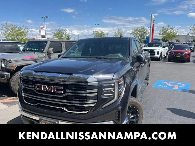 2025 GMC Sierra 4WD Crew Cab Short Box SLT's photo