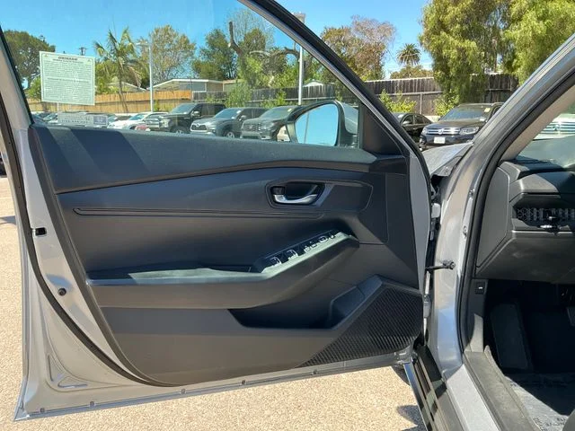 Certified Used 2023  Honda LX image 10