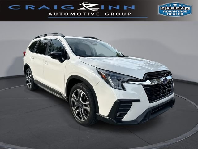 2024 Subaru Ascent Limited 7 Passenger's photo