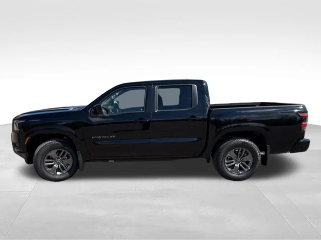 New 2027 Super Black Nissan Crew Cab SV image 4