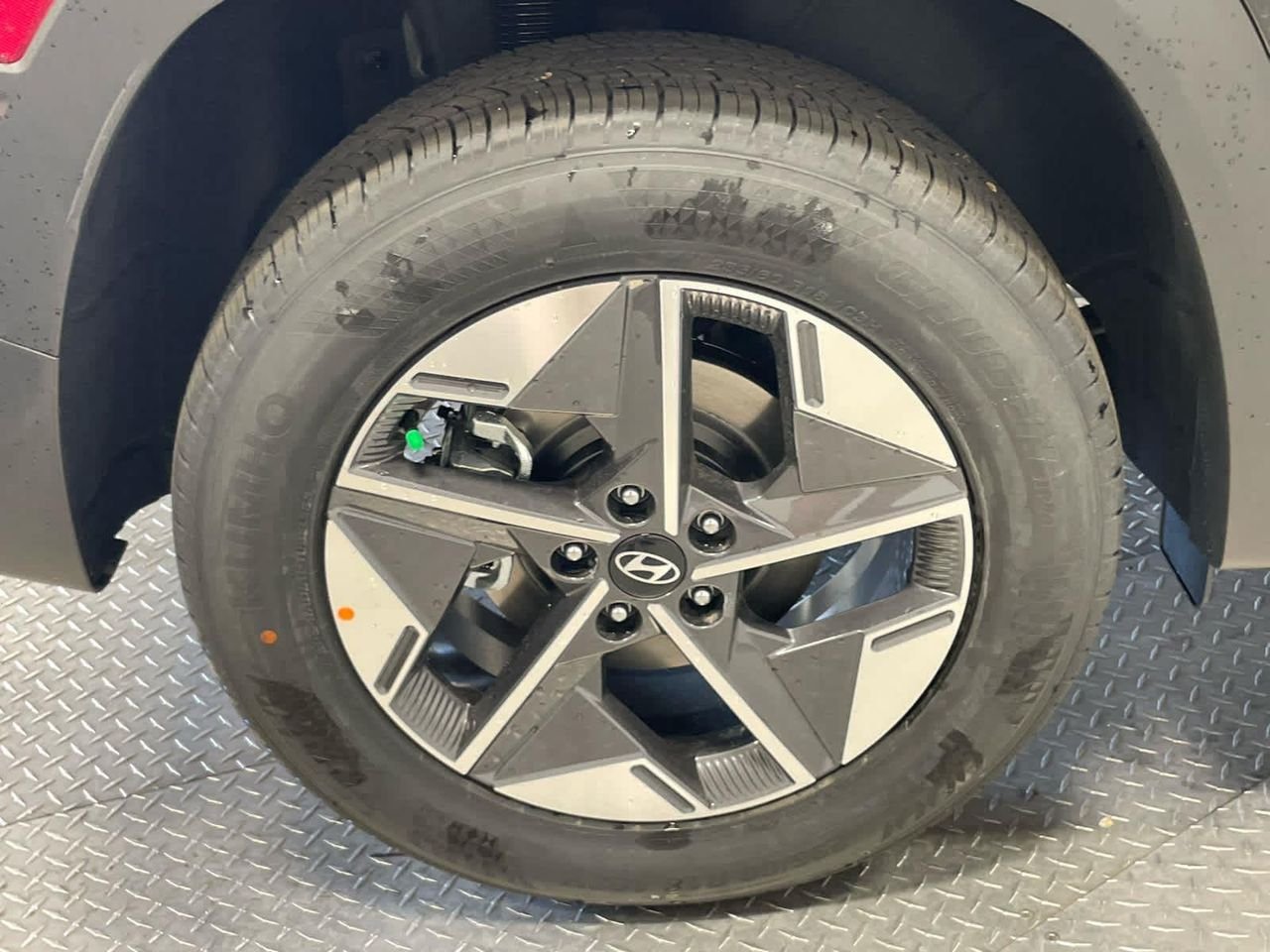 New 2026 Phantom Black Hyundai SEL AWD image 18