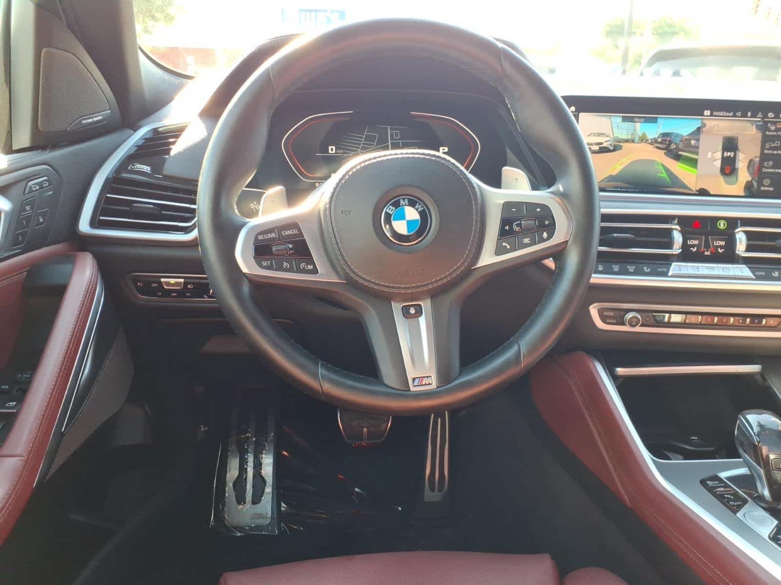 Used 2021 Black Sapphire Metallic BMW M50i image 14