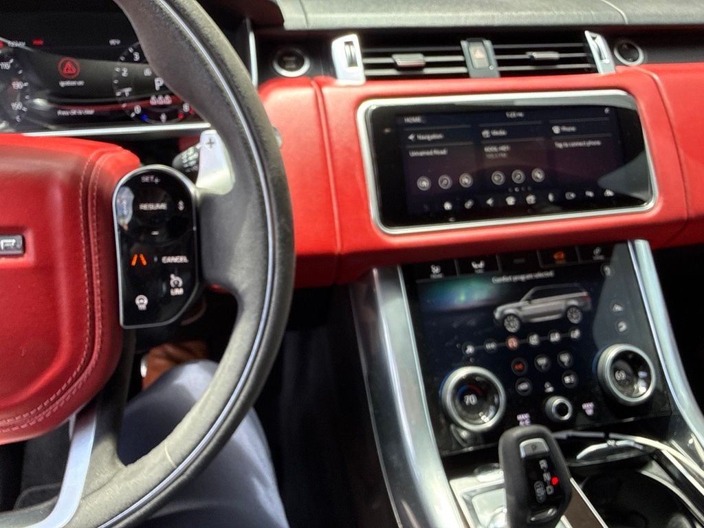 Used 2020 Gray Land Rover HST image 4