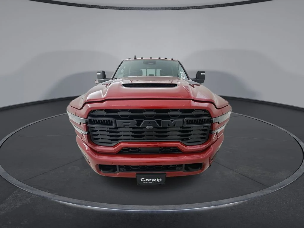 New 2026 Molten Red Pearl-Coat Exterior Paint RAM Tradesman image 3