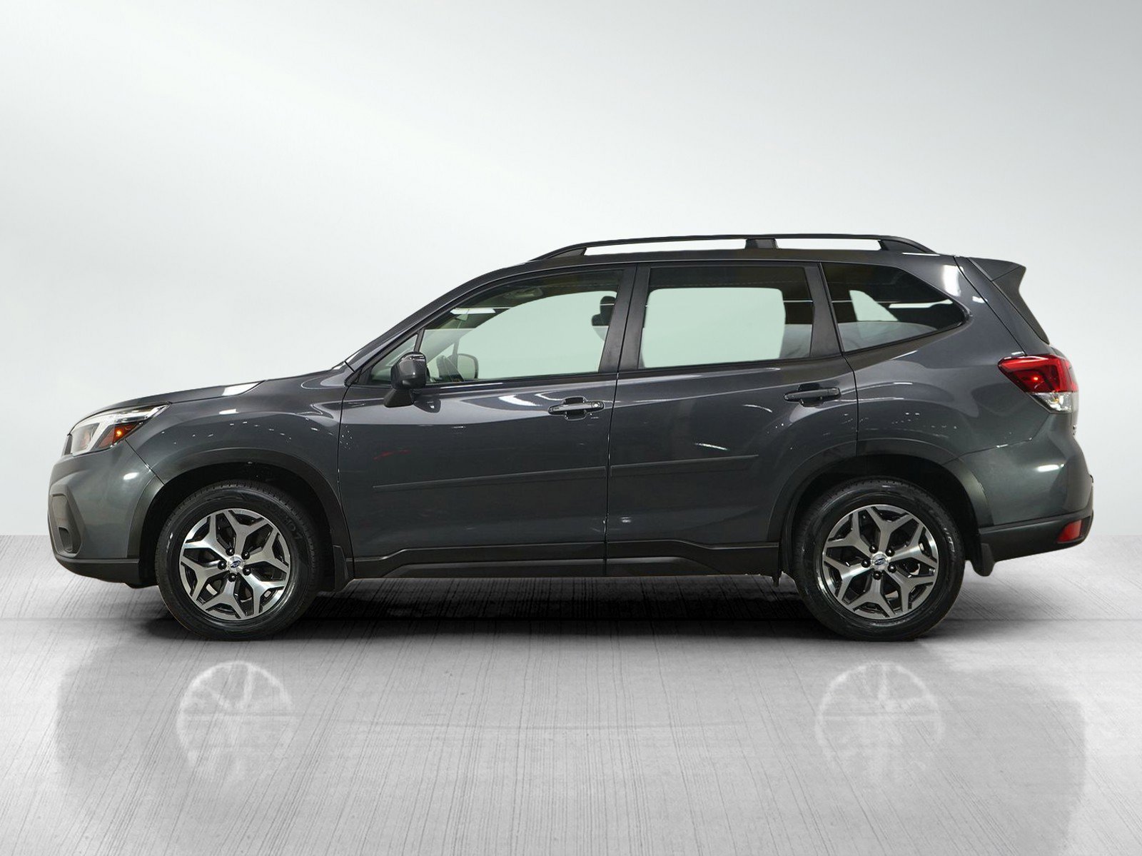 Used 2020 Subaru Forester Premium with VIN JF2SKAJC1LH591173 for sale in Burnsville, Minnesota