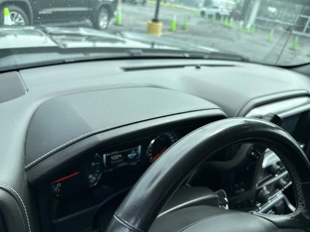 Used 2017 BLACK Chevrolet LTZ image 10