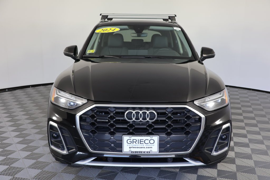 Used 2024 Mythos Black Metallic Audi 45 S line Premium Plus image 3