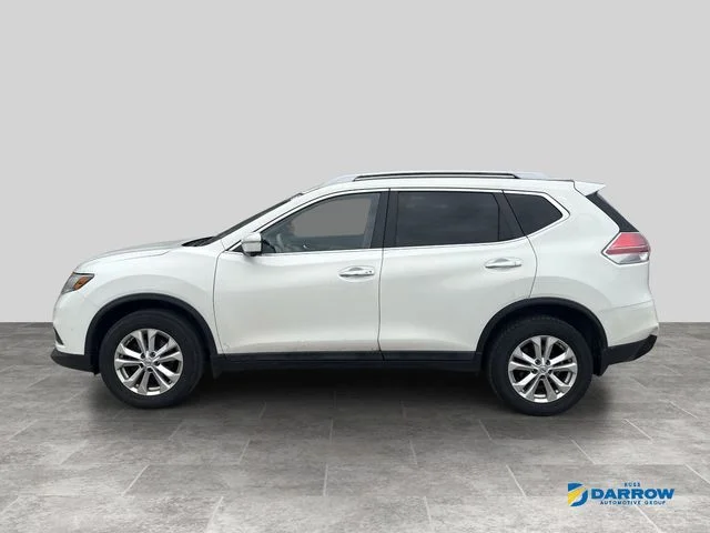 Used 2014 White Nissan SV image 18