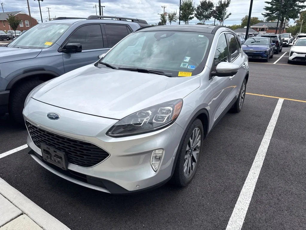 Used 2020 Silver Ford Titanium image 7