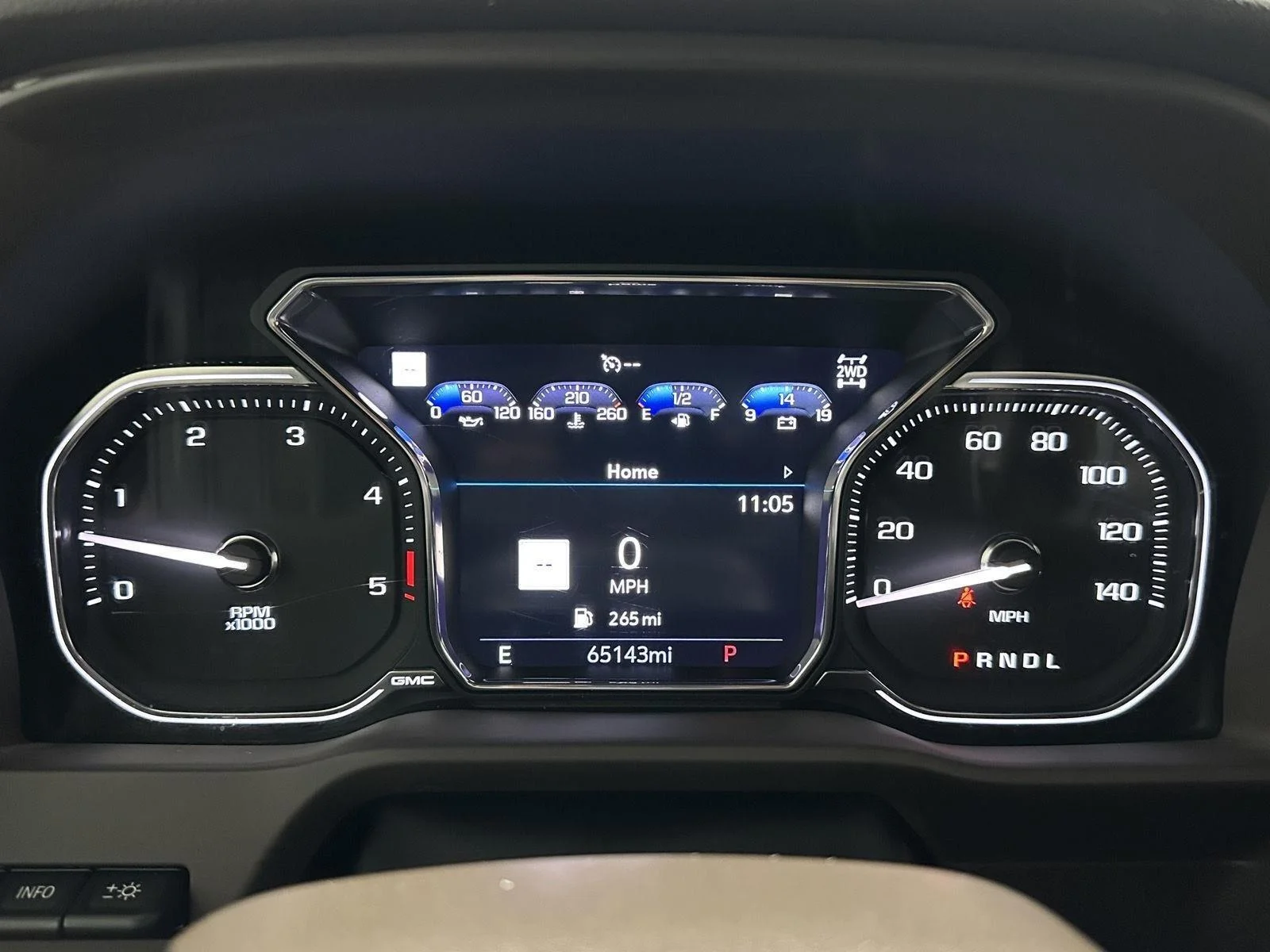 Used 2023 ONYX BLACK GMC Denali image 10