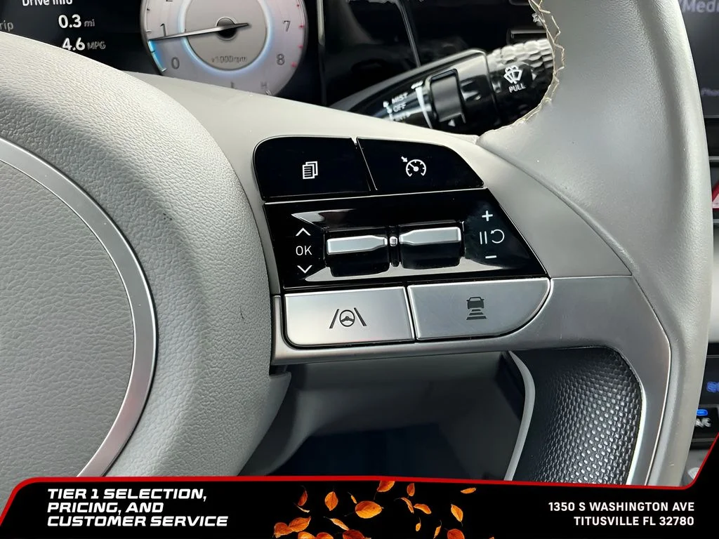 Used 2021 Silver Hyundai SEL image 28