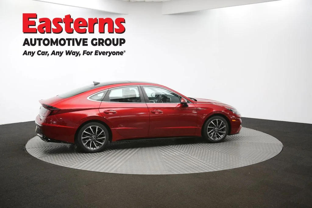 Used 2023 Red Hyundai Limited image 41