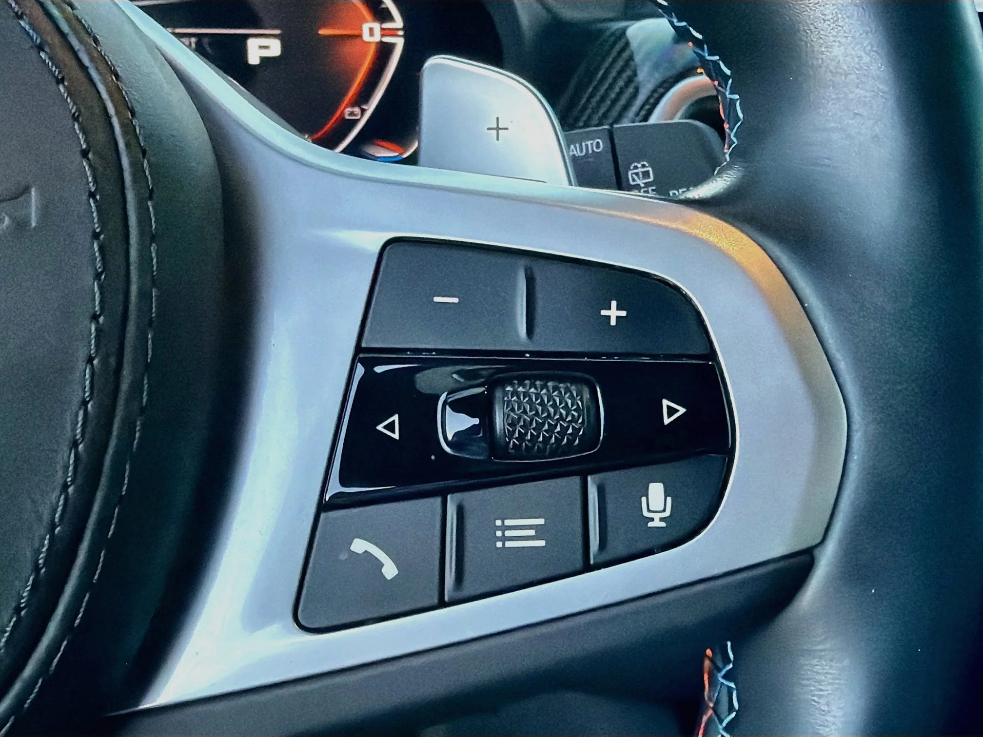 Used 2024 Brooklyn Grey Metallic BMW M40i image 39