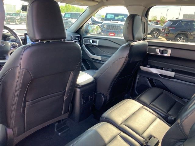 Used 2023 Carbonized Gray Metallic Ford XLT image 21