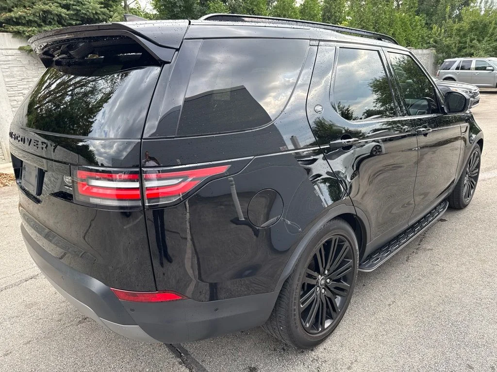 Used 2018 Black Land Rover HSE Luxury image 5