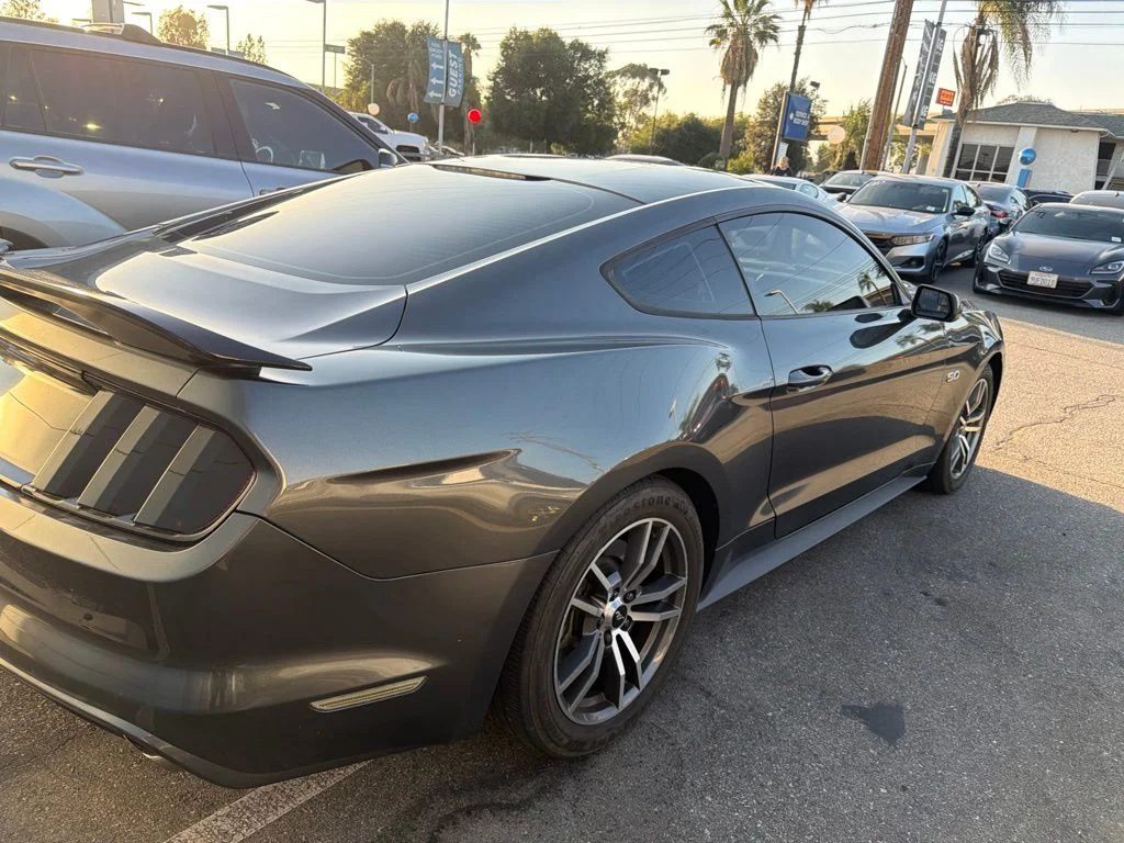Used 2016 Gray Ford GT image 11