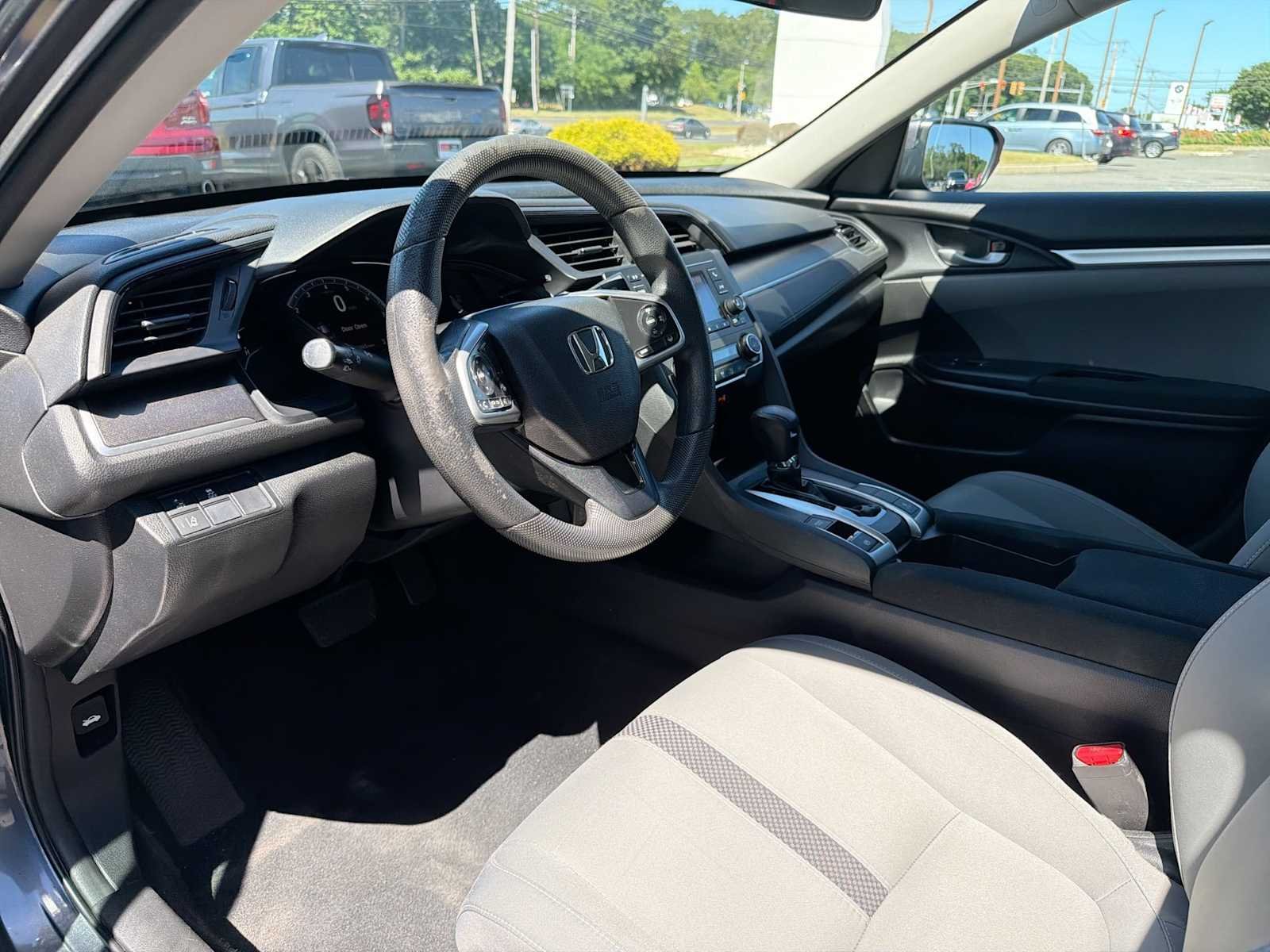 2019 Honda Civic LX - Photo 10