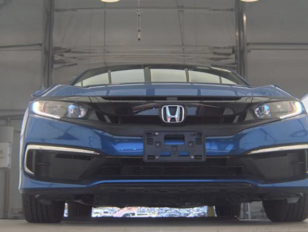 Used 2020  Honda LX image 3