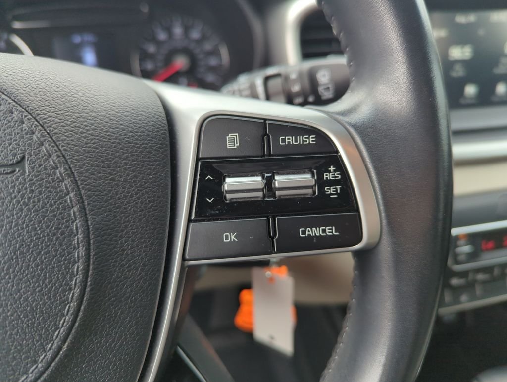 Used 2020 Black Kia LX image 23