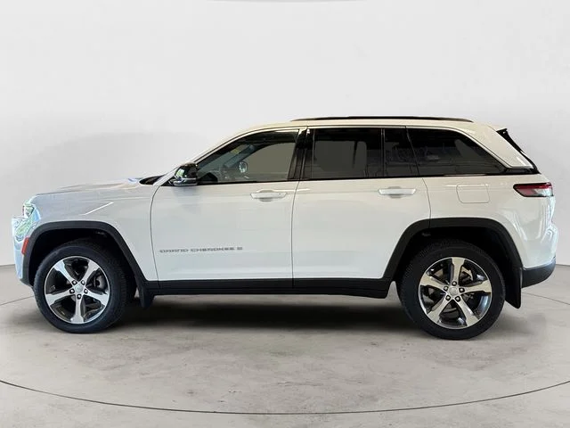 New 2026 Bright White Jeep Limited 4x4 image 2
