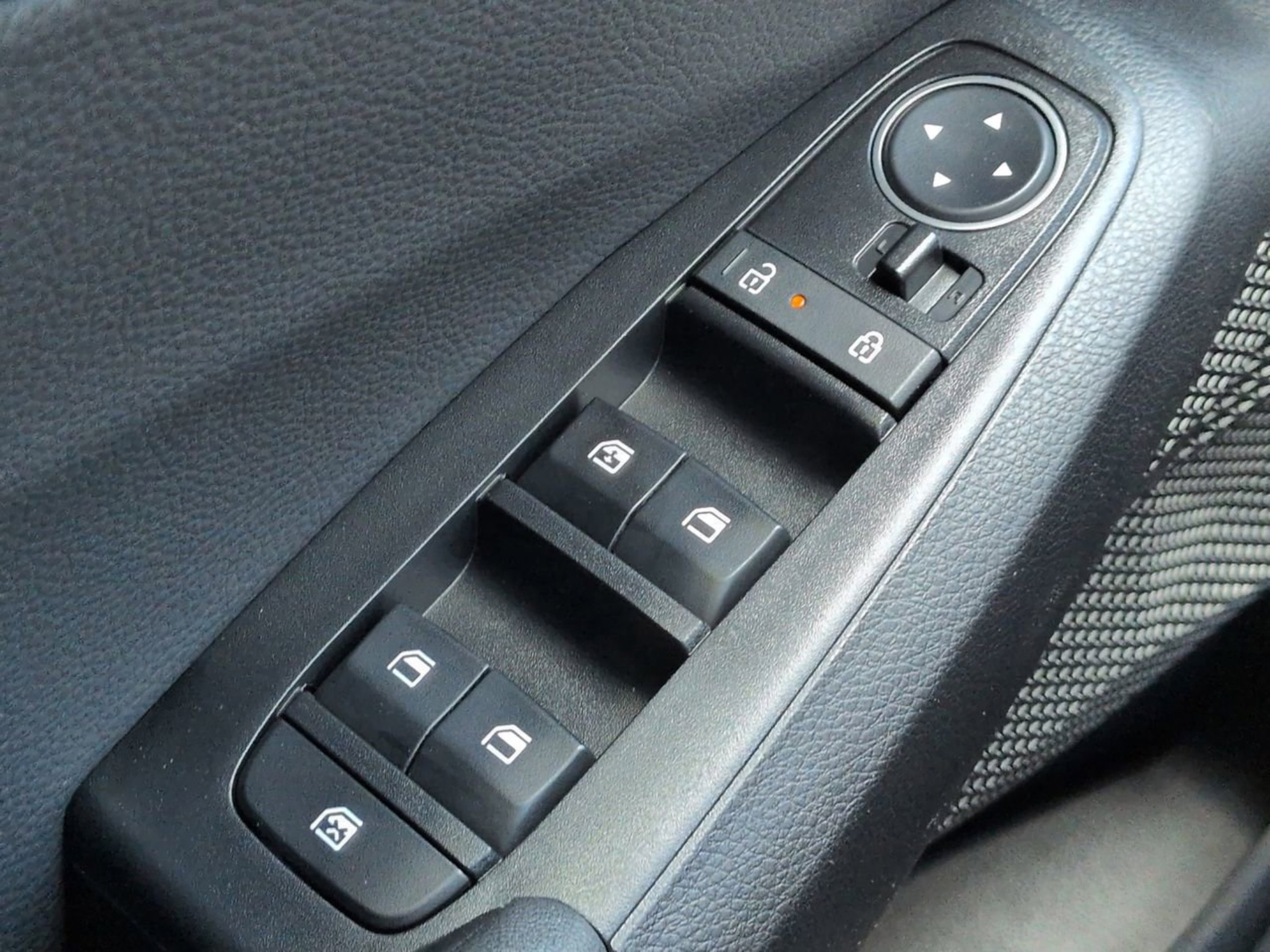 New 2026 Pluton Blue Kia EX image 28