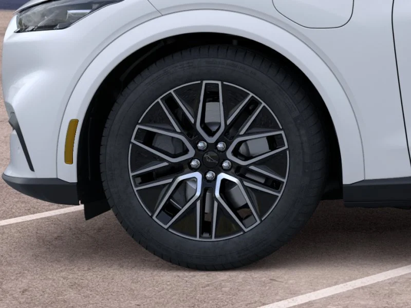 New 2026 Star White Metallic Tri-coat Ford Premium image 19