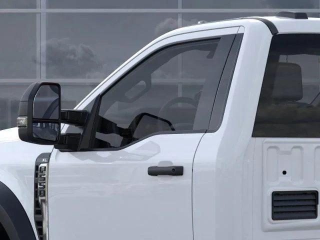 New 2026 Oxford White Ford F-550® XL image 42