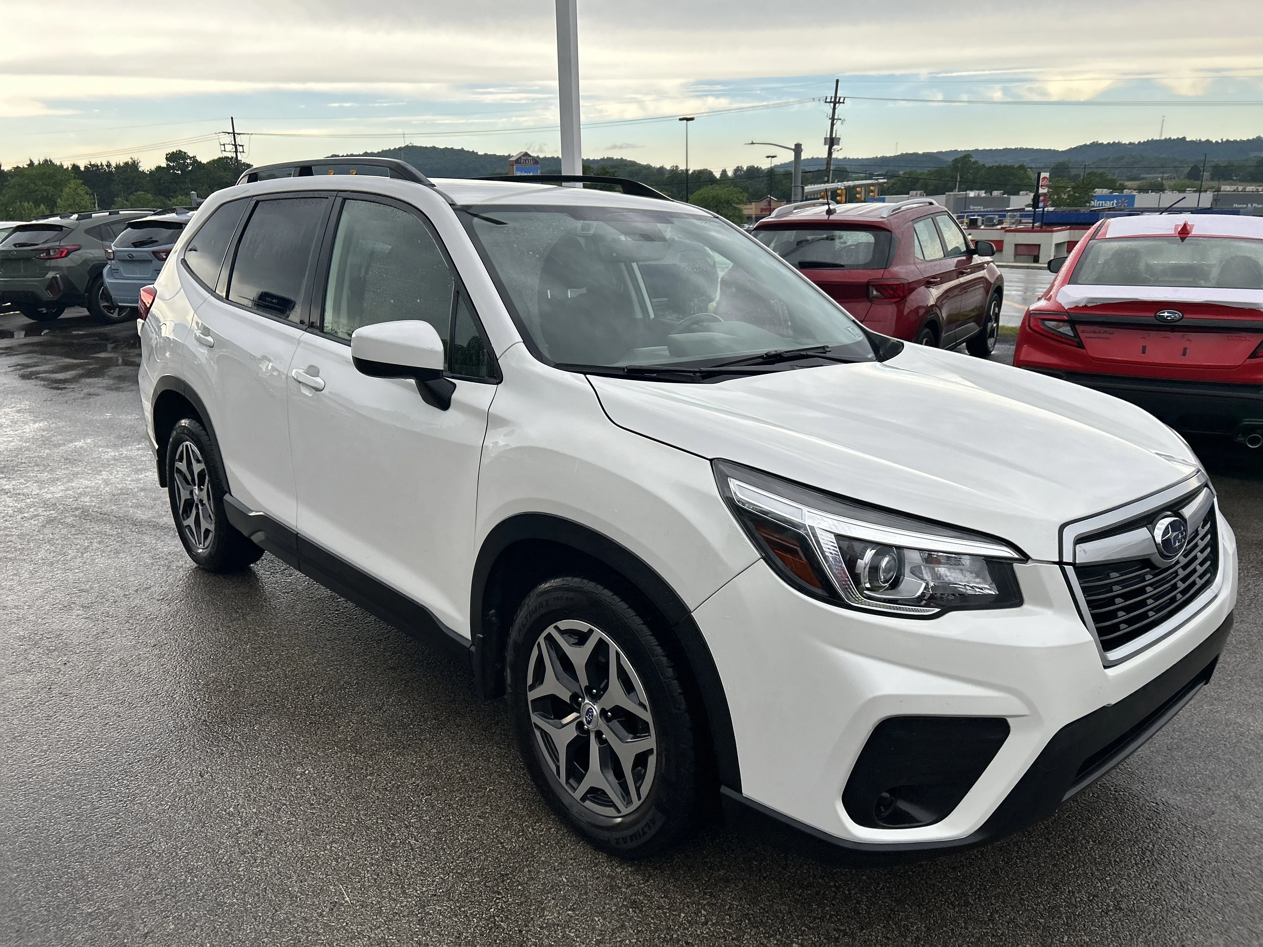 2019 Subaru Forester Premium's photo