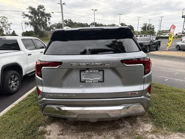 New 2027 Sterling Metallic GMC Denali image 7