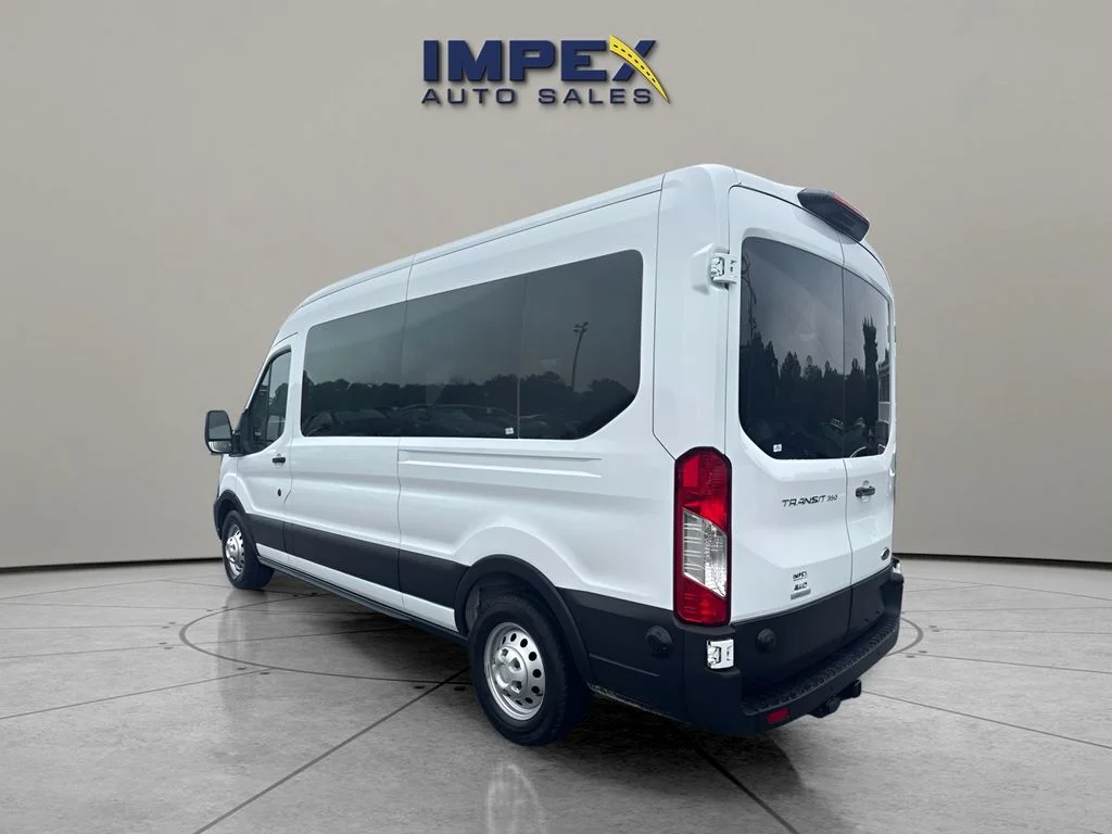 Used 2024 White Ford XL image 2