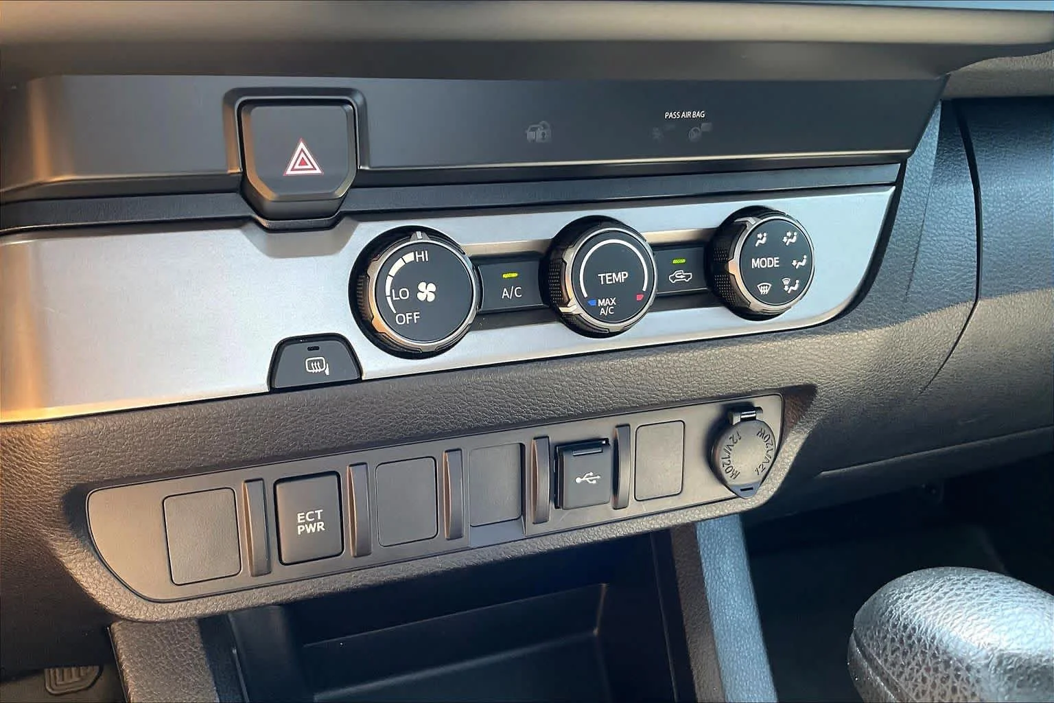 Used 2021 Magnetic Gray Metallic Toyota SR image 32