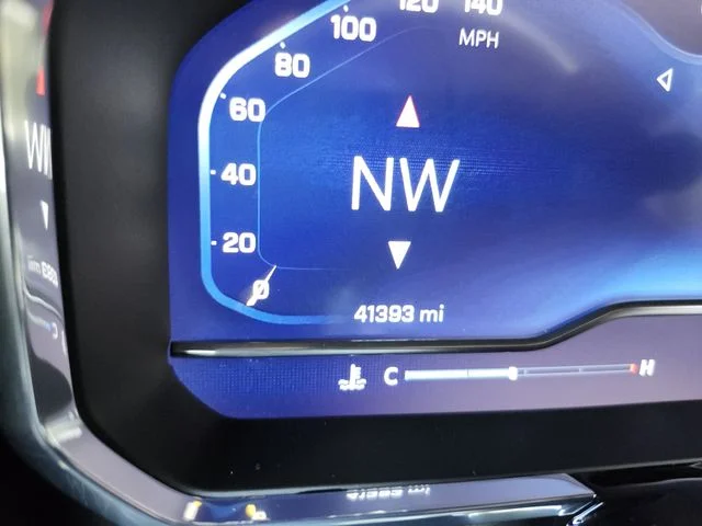 Used 2025 White Chevrolet LT image 38