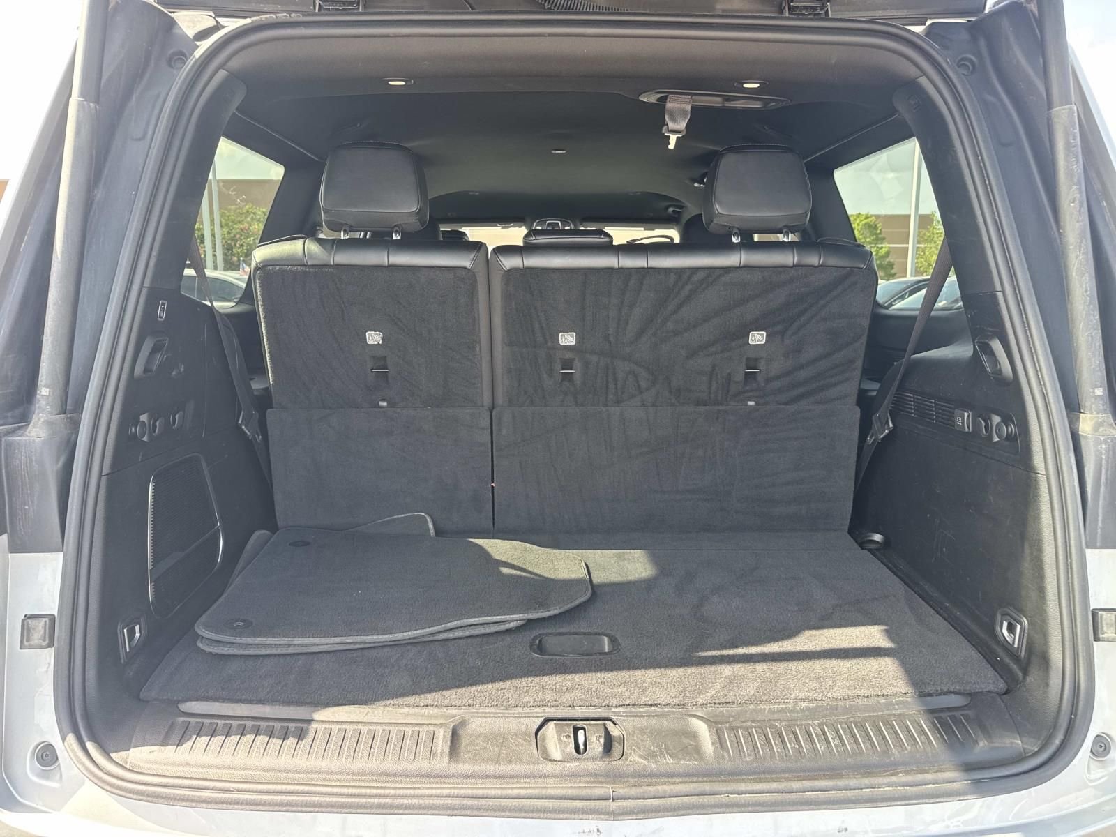 Used 2024 Silver Jeep Series II image 9