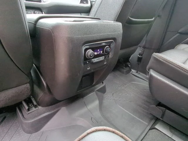 Used 2022 Black Chevrolet High Country image 29