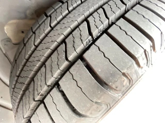 Used 2018 Beige Honda EX-L image 7