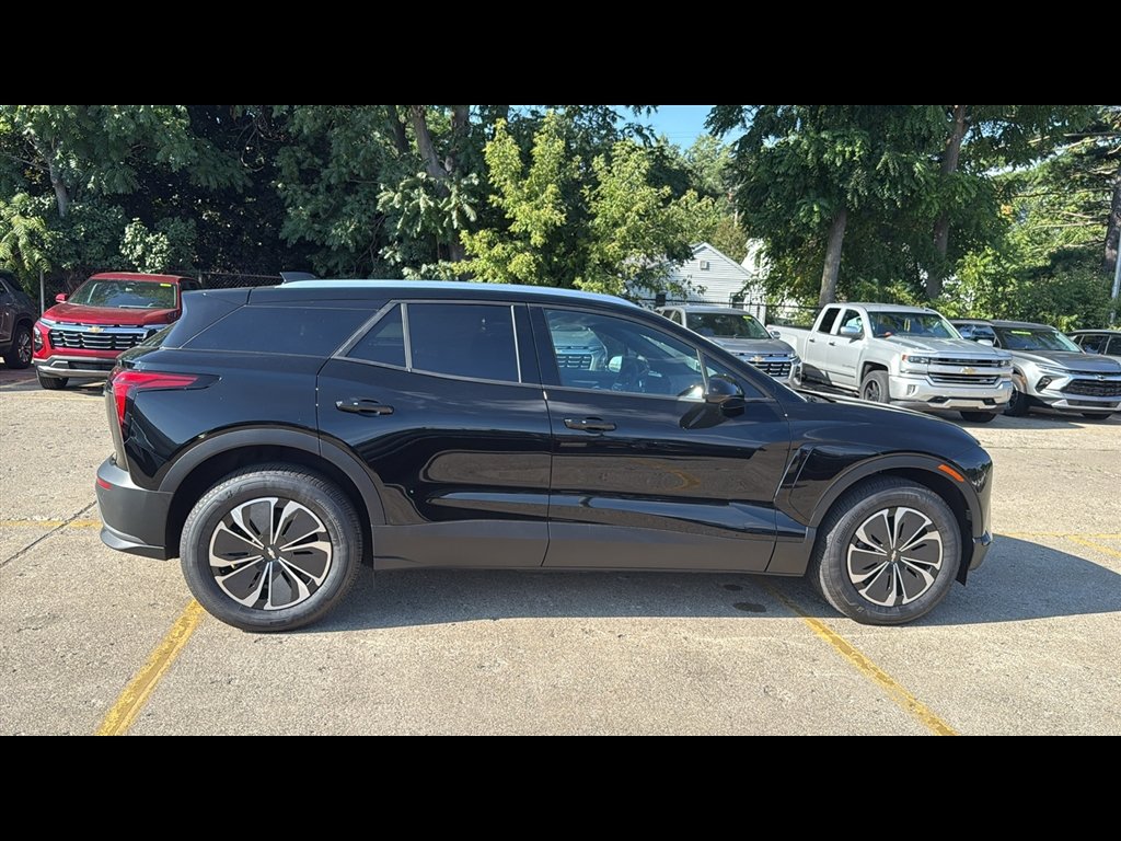 2025 Chevrolet Blazer EV LT - Photo 6
