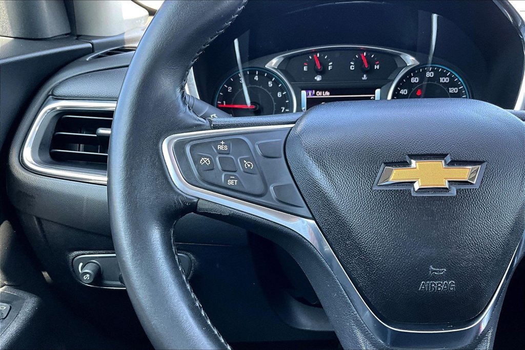 Used 2018 Gray Chevrolet LT image 9