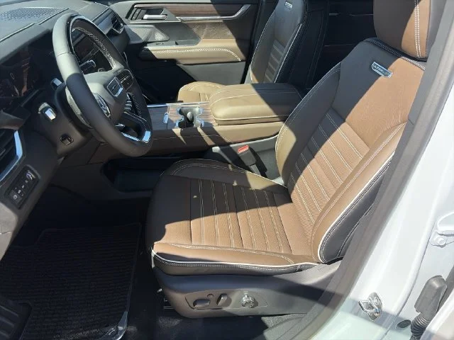 New 2027 White GMC Denali Ultimate image 11